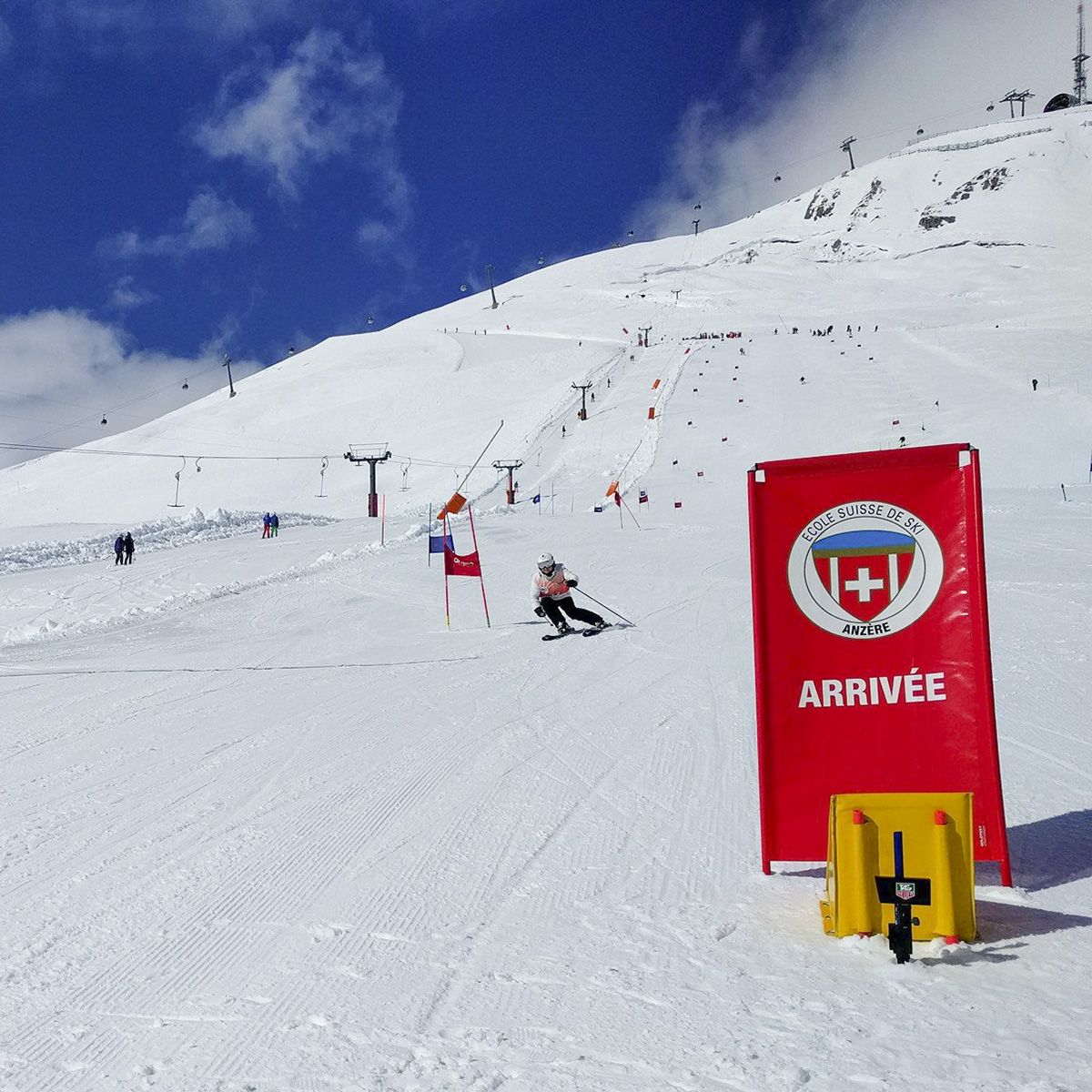 Ecole susse de ski thyon cours ski et snowboard privés et collectifs