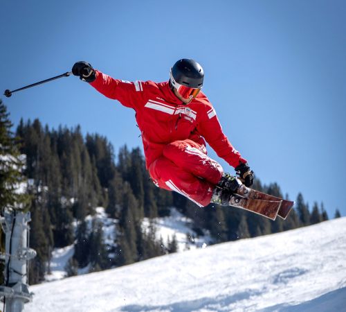 chateau-oex-gstaad-rougemont-saanen-ski-lessons-unterricht-les-ski-cours-group-groep-collectif-prive-privat-ski-school-ecole-vaud-suisse-schweiz-switzerland
